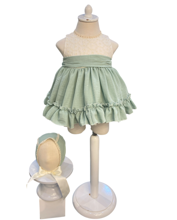 JESUSITO CON CUBRE PAÑAL ENCAJE PERFORADO VERDE EMPOLVADO