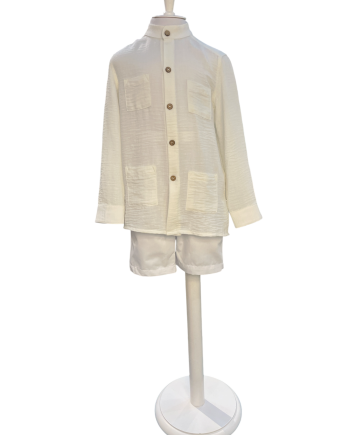 CONJ CAMISA LINO DOBLE BOLSILLO Y BERMUDA MARFIL