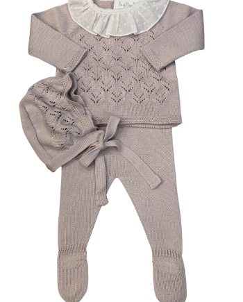 Traje 3P Canesú cuello plumeti menguado CEREZAS