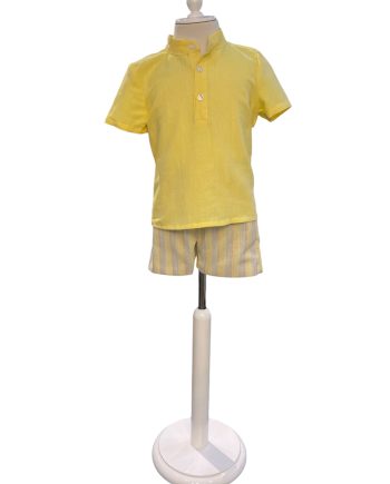 CONJUNTO BERMUDA Y CAMISA CUELLO MAO LINEAS LINO